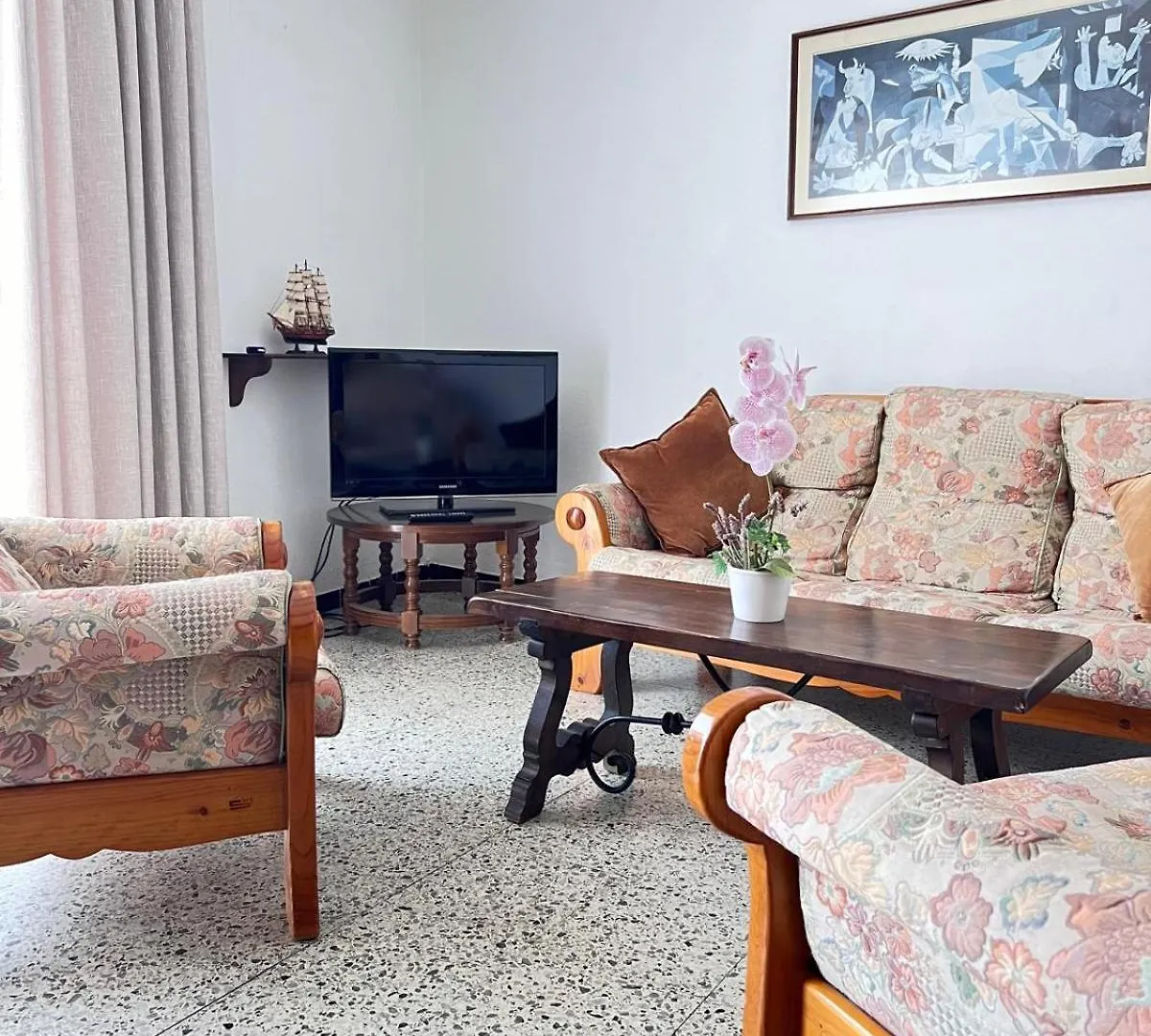Amalia 1 Apartment L'Escala